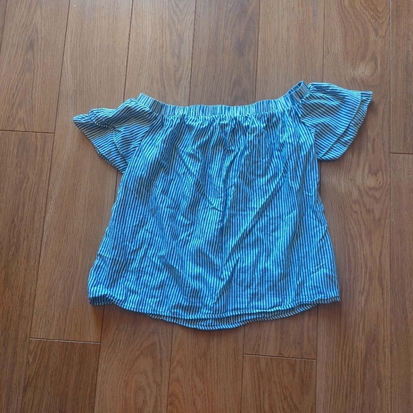2/$15 Old Navy Womens Off Shoulder Top - Picture 1 of 1
